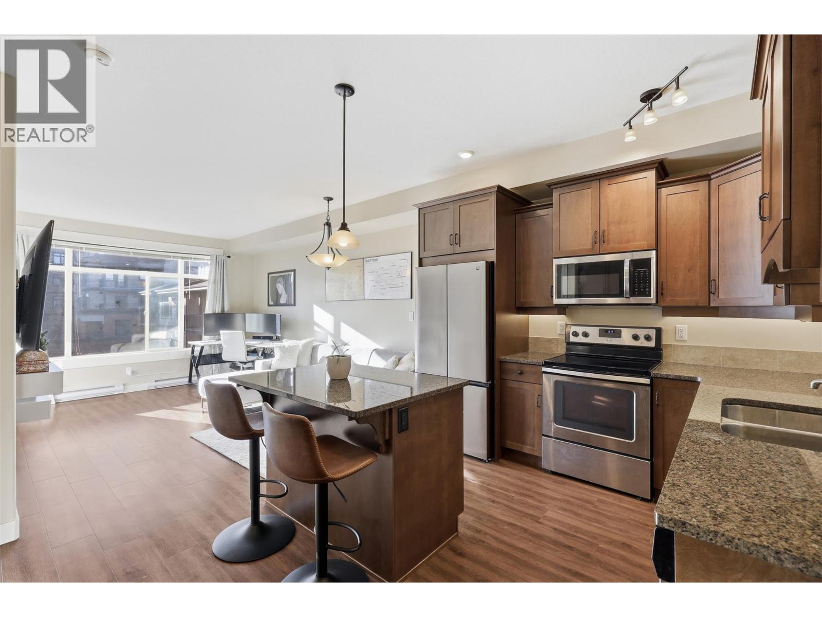 755 Mcgill Road Unit# 405, Kamloops, British Columbia  V2C 0B6 - Photo 7 - 10376637