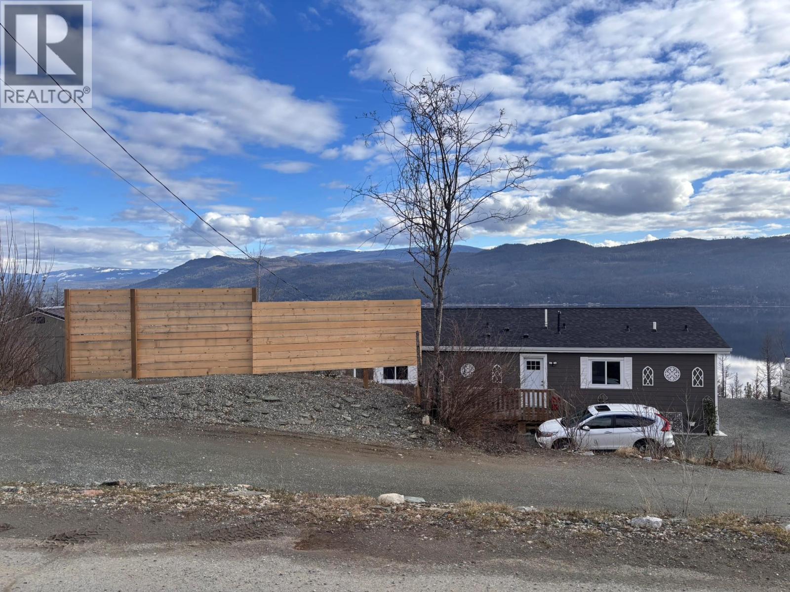 5208 Celista Place, Celista, British Columbia  V0E 1M6 - Photo 31 - 10377325