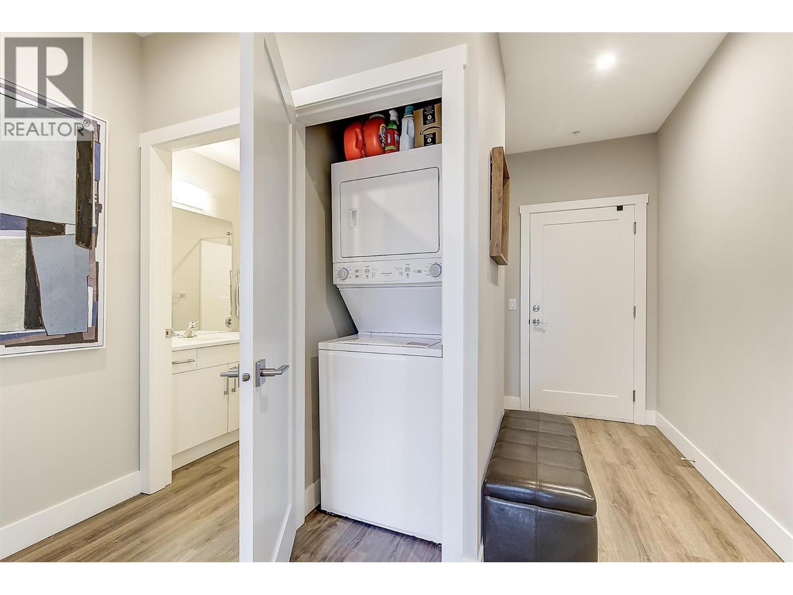 3090 Burtch Road Unit# 201, Kelowna, British Columbia  V1W 5G9 - Photo 27 - 10376497