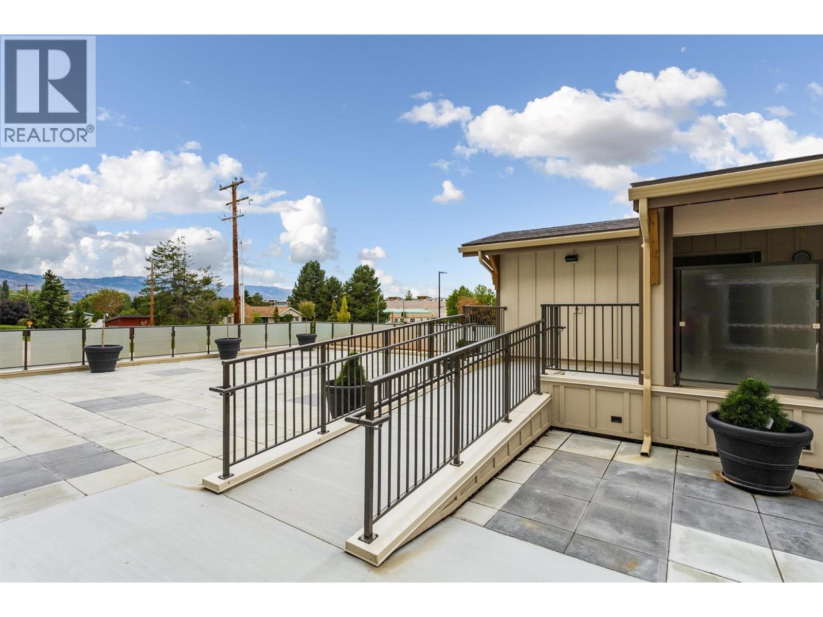 3090 Burtch Road Unit# 201, Kelowna, British Columbia  V1W 5G9 - Photo 37 - 10376497