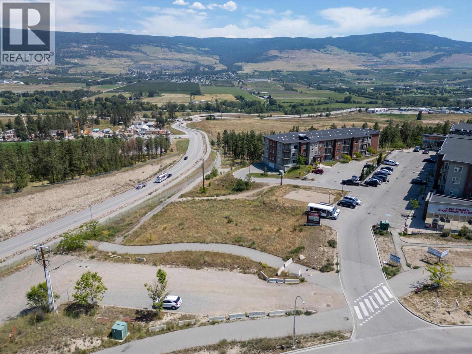 975 - 985 Academy Way, Kelowna, British Columbia  V1V 3C8 - Photo 10 - 10376228