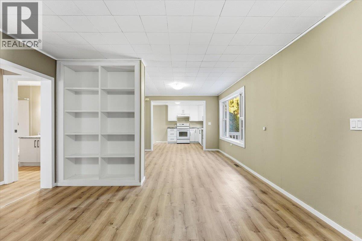 5783 Tuktakamin Road, Falkland, British Columbia  V0E 1W0 - Photo 11 - 10377340