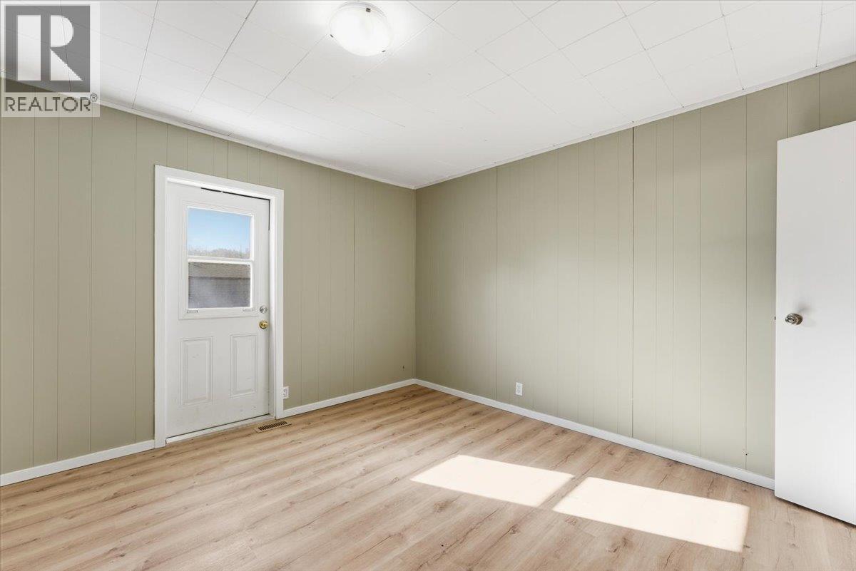 5783 Tuktakamin Road, Falkland, British Columbia  V0E 1W0 - Photo 19 - 10377340