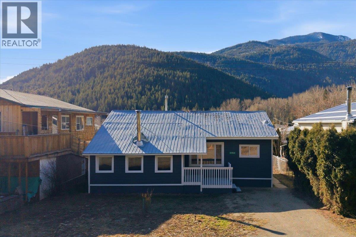5783 Tuktakamin Road, Falkland, British Columbia  V0E 1W0 - Photo 32 - 10377340