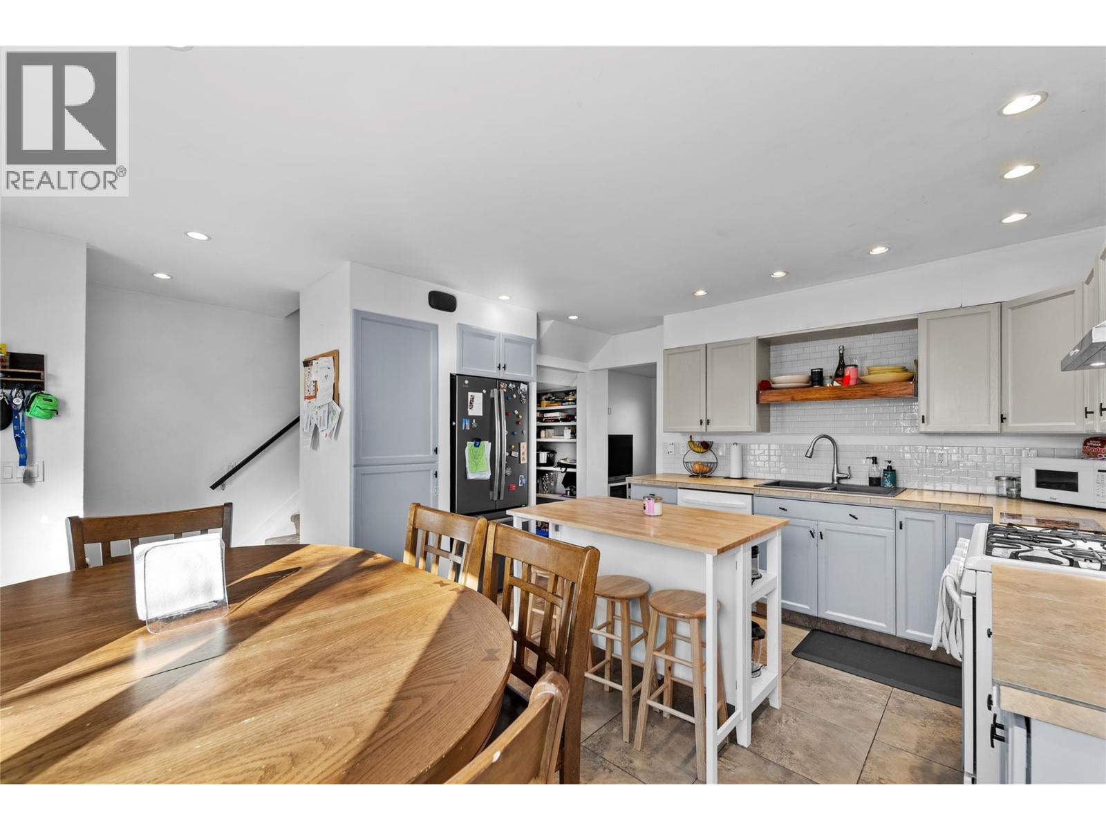 2568 Sandpiper Drive Unit# 54, Kamloops, British Columbia  V2B 6X1 - Photo 13 - 10377238