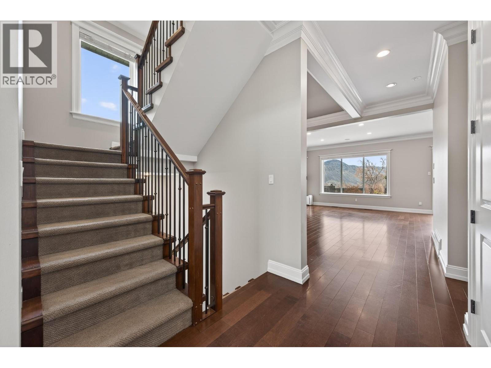 351 Fernie Place, Kamloops, British Columbia  V2C 6S4 - Photo 5 - 10377289