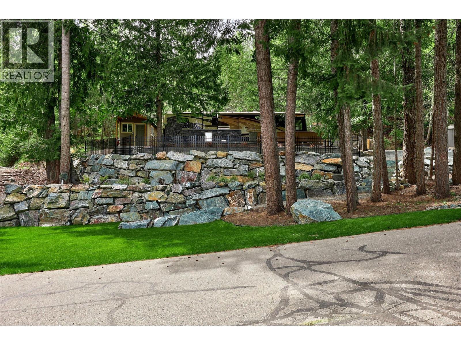 4498 Squilax - Anglemont Road Lot# 35, Scotch Creek, British Columbia  V0E 1M5 - Photo 2 - 10377256