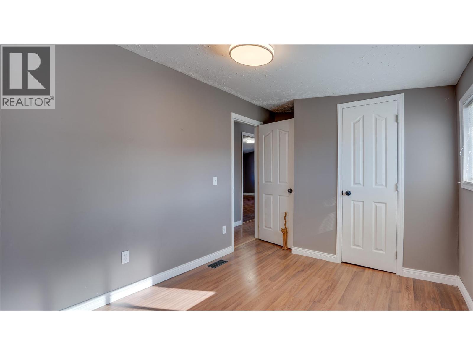 1604 25 Avenue, Vernon, British Columbia  V1T 1M7 - Photo 18 - 10377015