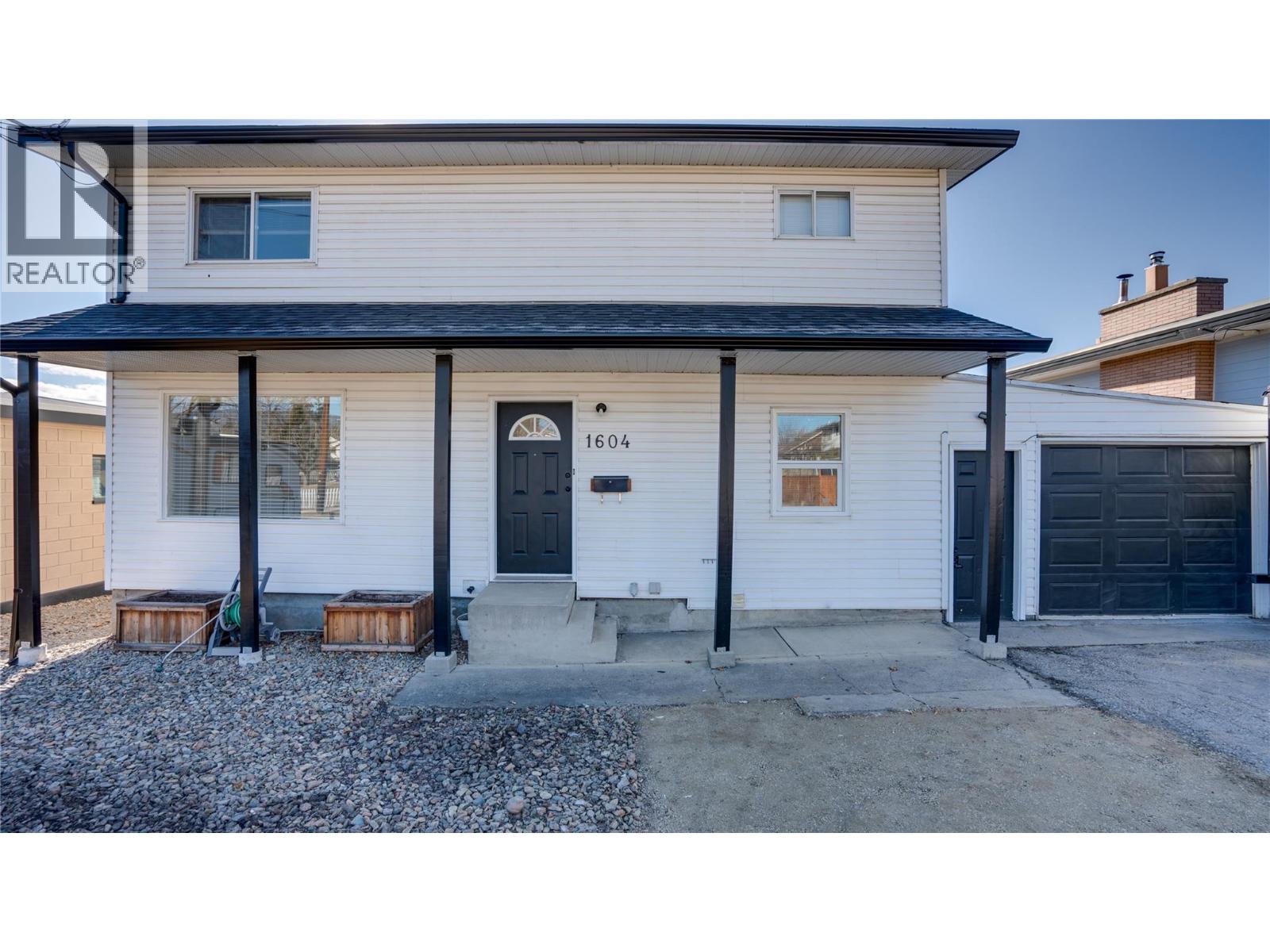 1604 25 Avenue, Vernon, British Columbia  V1T 1M7 - Photo 2 - 10377015