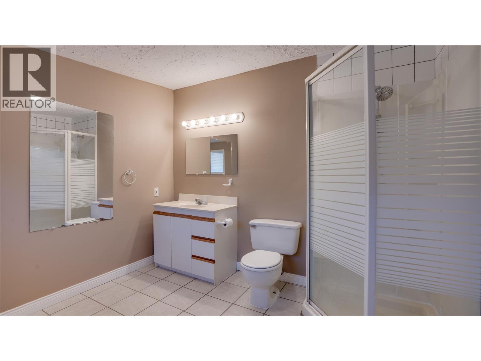 1604 25 Avenue, Vernon, British Columbia  V1T 1M7 - Photo 22 - 10377015