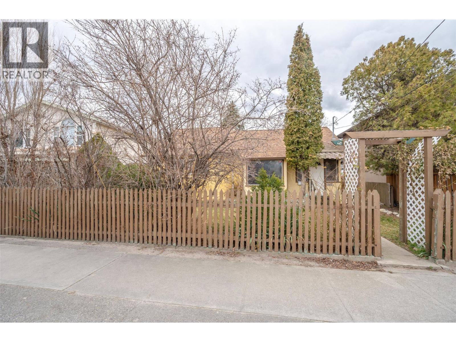 151 Brunswick Street, Penticton, British Columbia  V2A 5P6 - Photo 58 - 10377324