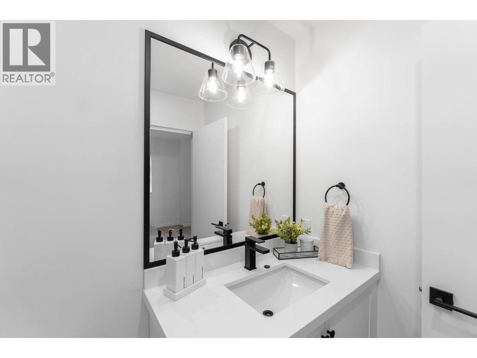 3210 Salmon Road Unit# 7, West Kelowna, British Columbia  V4T 1A7 - Photo 21 - 10377252