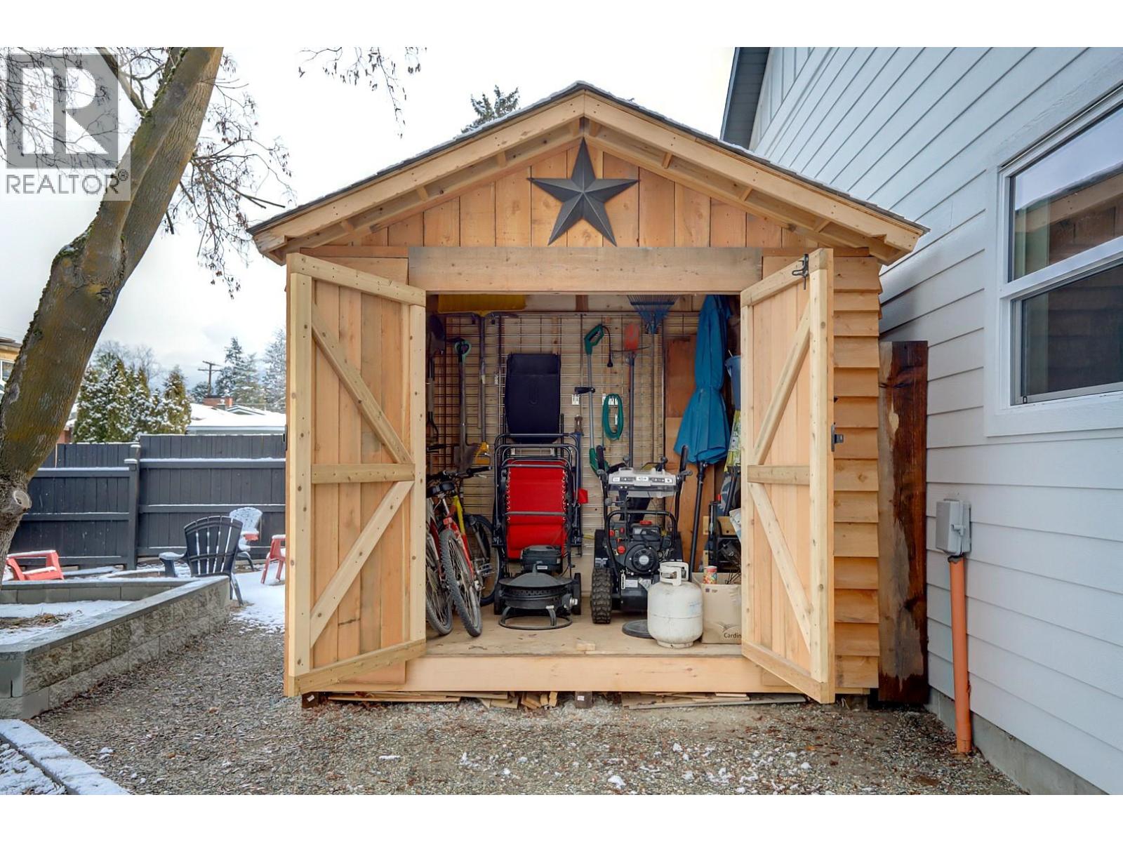 1908 39 Avenue, Vernon, British Columbia  V1T 3A8 - Photo 72 - 10375559