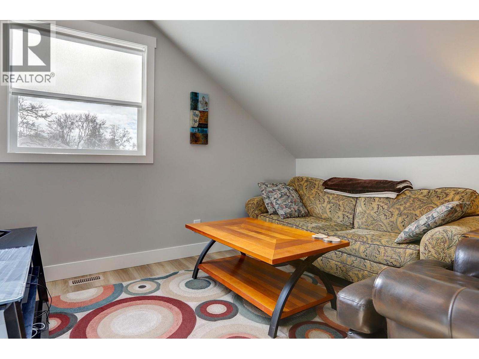 1908 39 Avenue, Vernon, British Columbia  V1T 3A8 - Photo 82 - 10375559