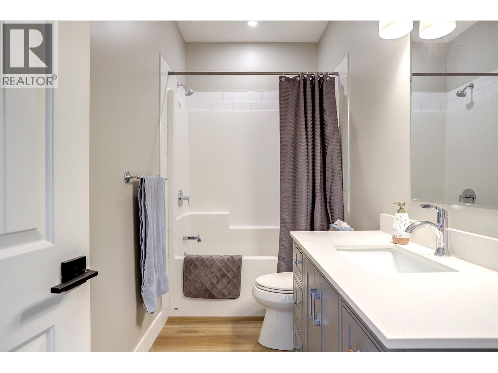 1908 39 Avenue, Vernon, British Columbia  V1T 3A8 - Photo 85 - 10375559