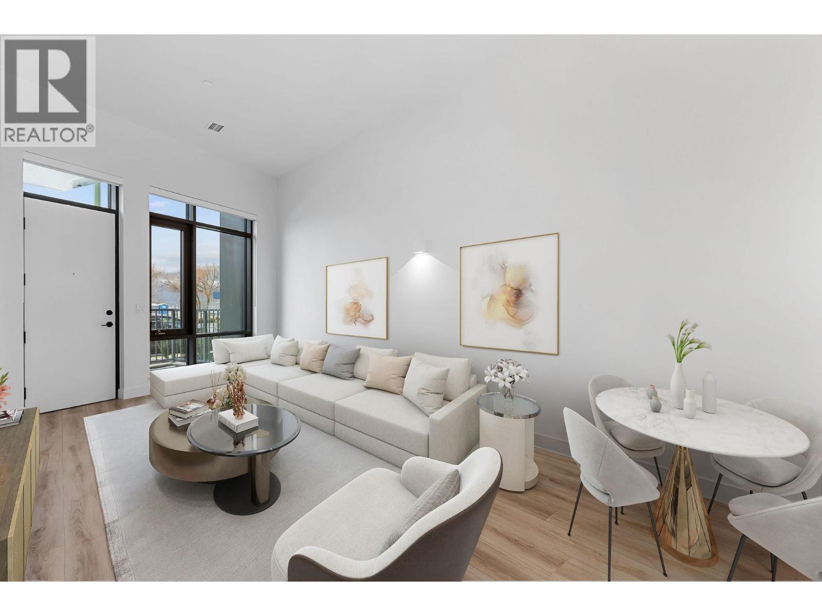 3071 Abbott Street, Kelowna, British Columbia  V1Y 0P3 - Photo 2 - 10377186