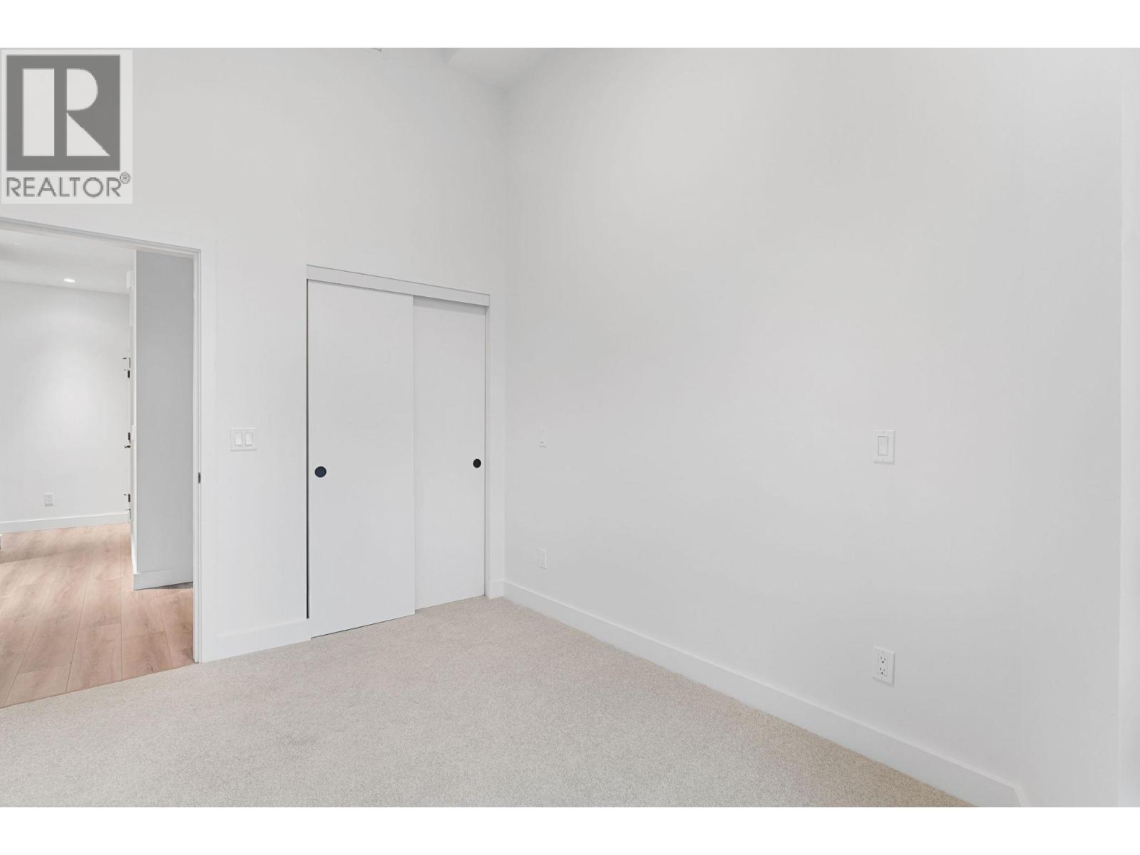 3071 Abbott Street, Kelowna, British Columbia  V1Y 0P3 - Photo 24 - 10377186