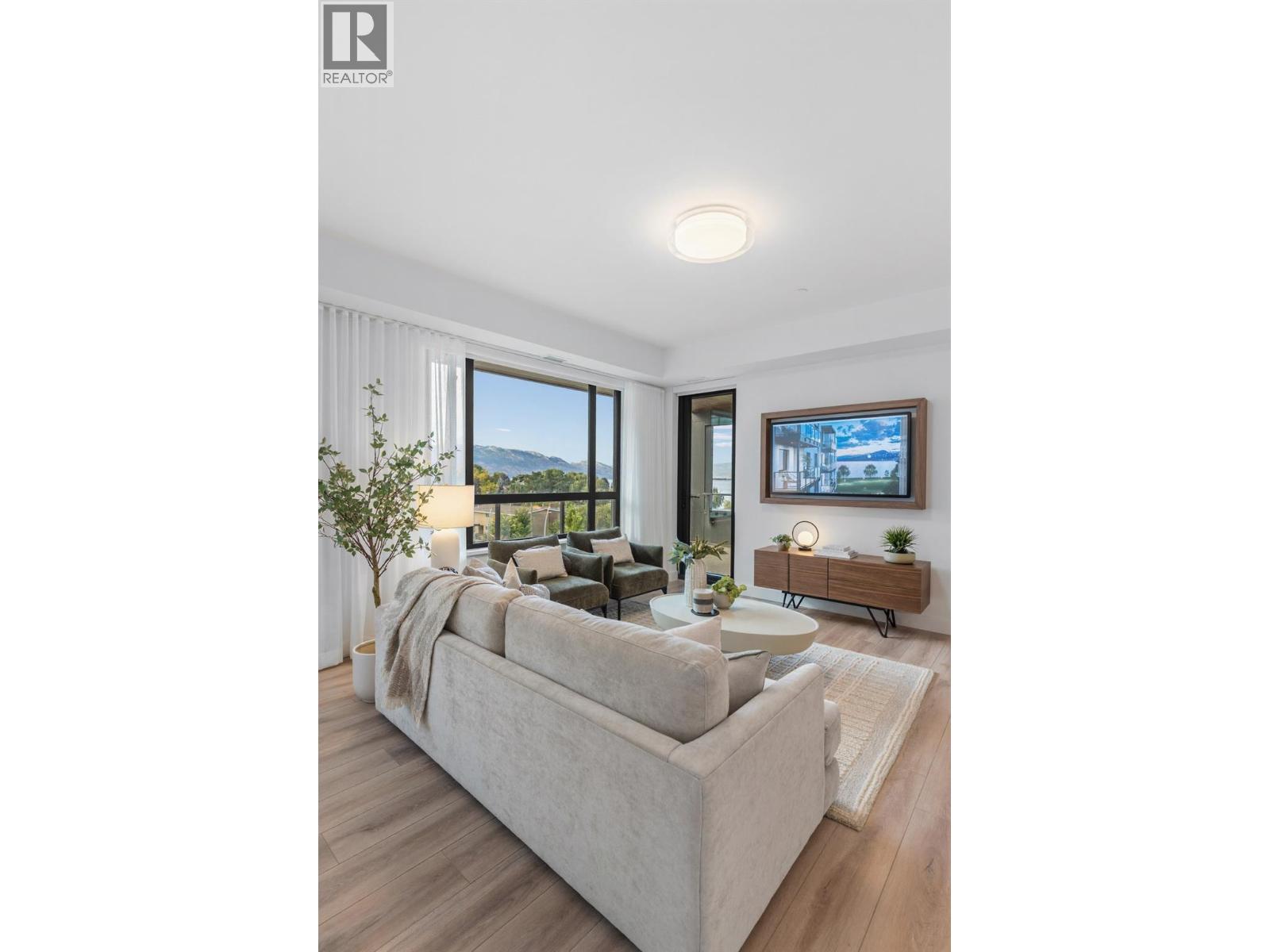 3051 Abbott Street Unit# 515, Kelowna, British Columbia  V1Y 0P1 - Photo 4 - 10377153