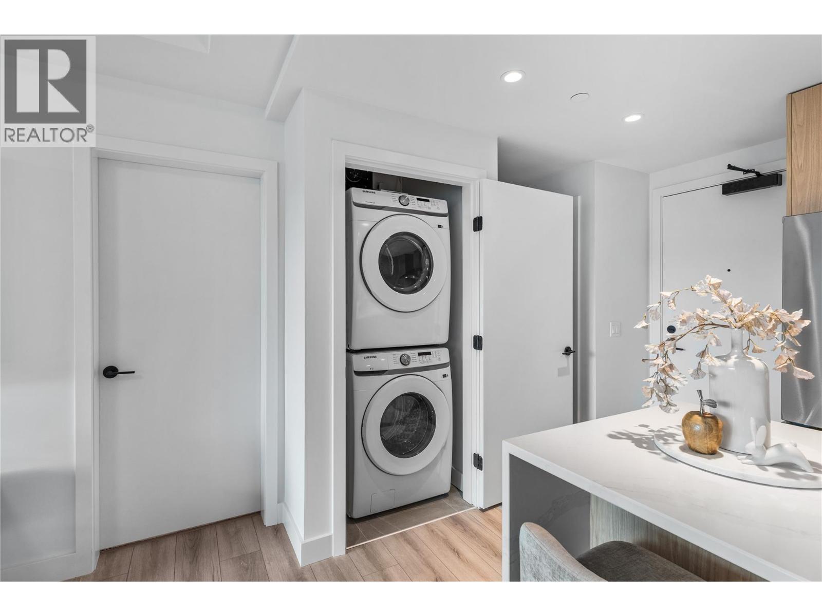 3051 Abbott Street Unit# 515, Kelowna, British Columbia  V1Y 0P1 - Photo 9 - 10377153