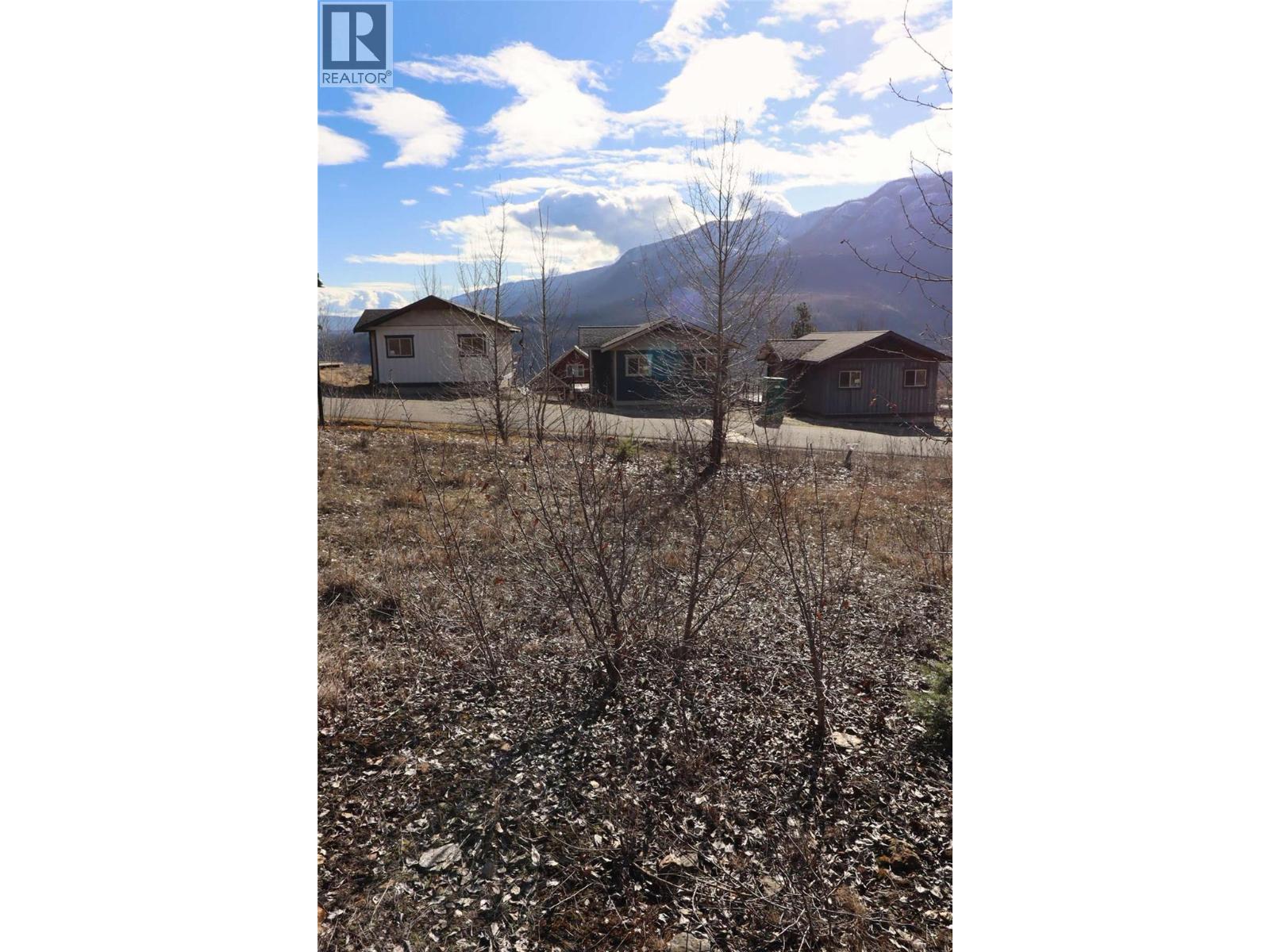 2633 Squilax Anglemont Road Unit# 149, Lee Creek, British Columbia  V0E 1M4 - Photo 9 - 10376990