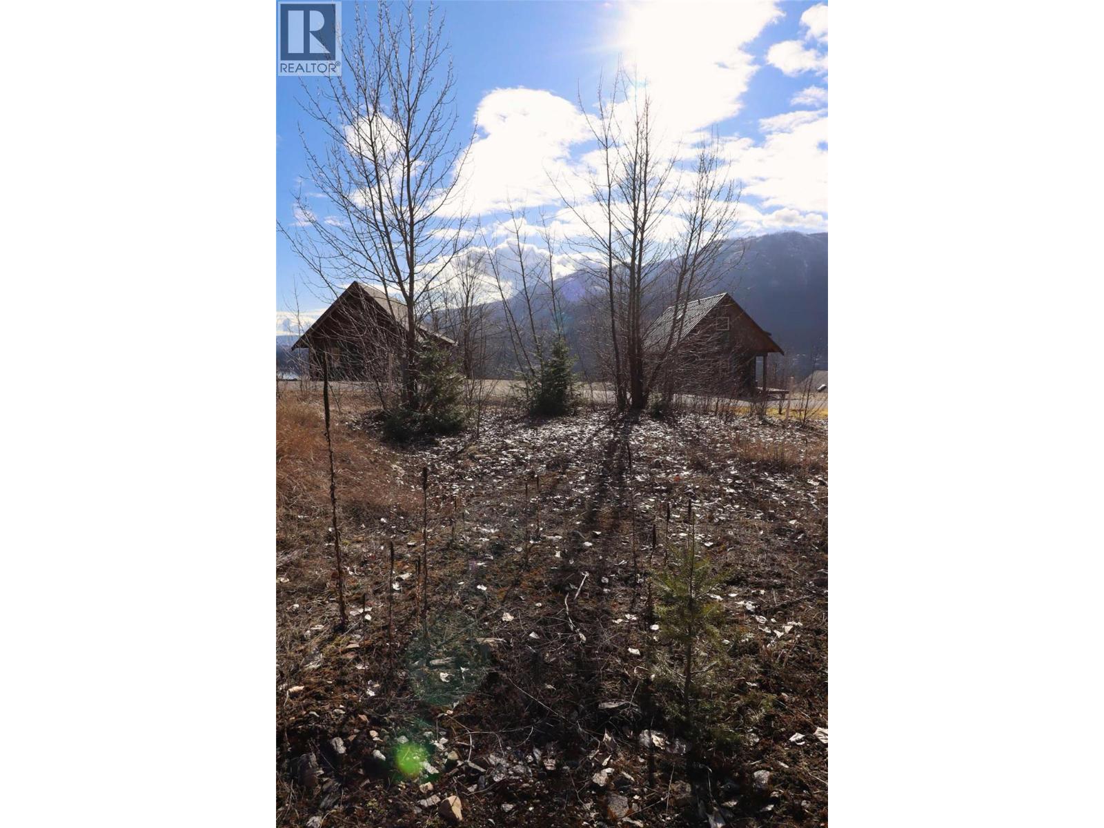 2633 Squilax Anglemont Road Unit# 144, Lee Creek, British Columbia  V0E 1M4 - Photo 10 - 10376973