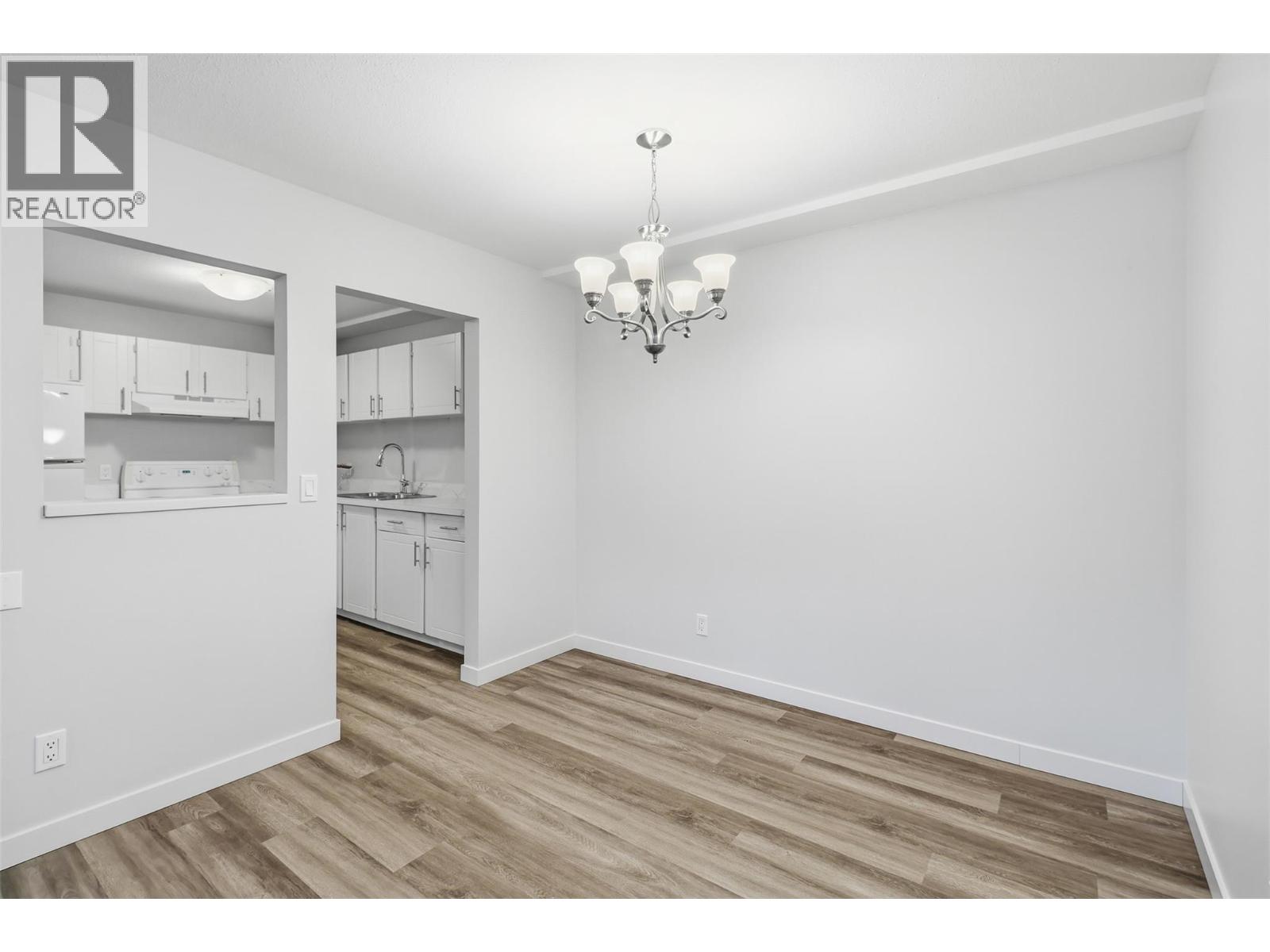 44 Whiteshield Crescent S Unit# 306, Kamloops, British Columbia  V2E 2J1 - Photo 14 - 10377362