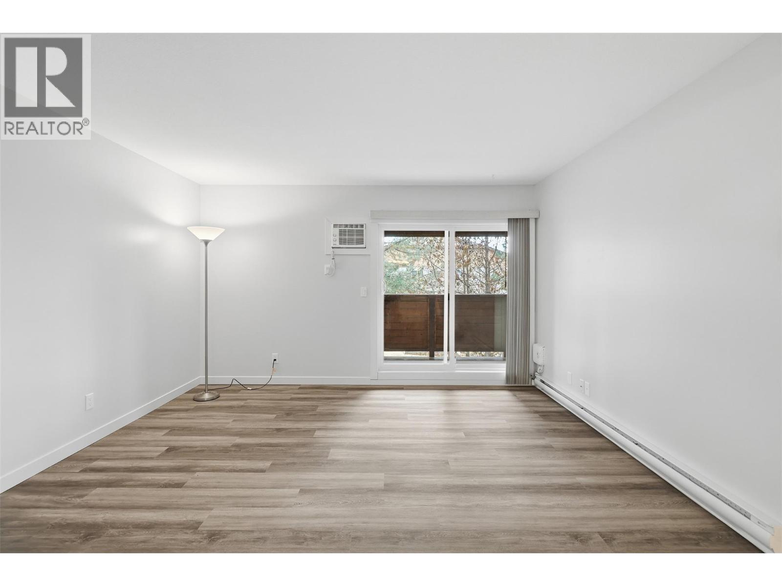 44 Whiteshield Crescent S Unit# 306, Kamloops, British Columbia  V2E 2J1 - Photo 8 - 10377362