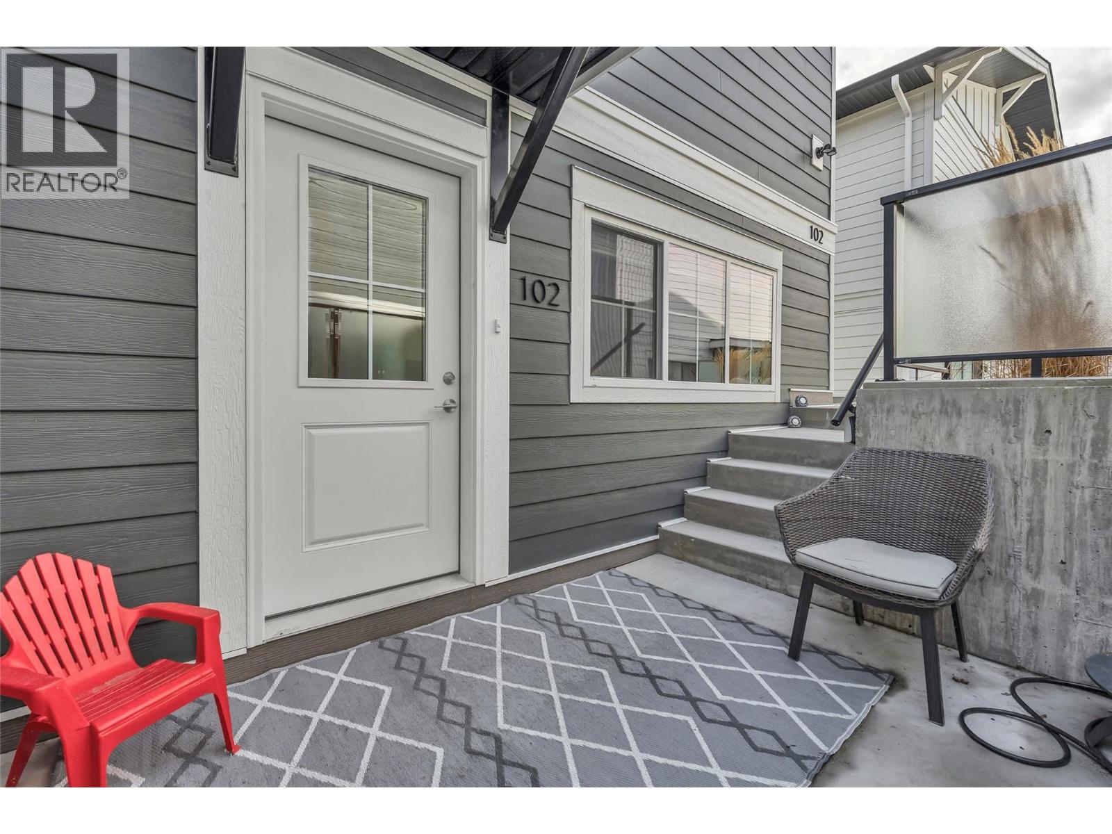 241 Nelson Avenue Unit# 102, Penticton, British Columbia  V2A 2L1 - Photo 4 - 10377302