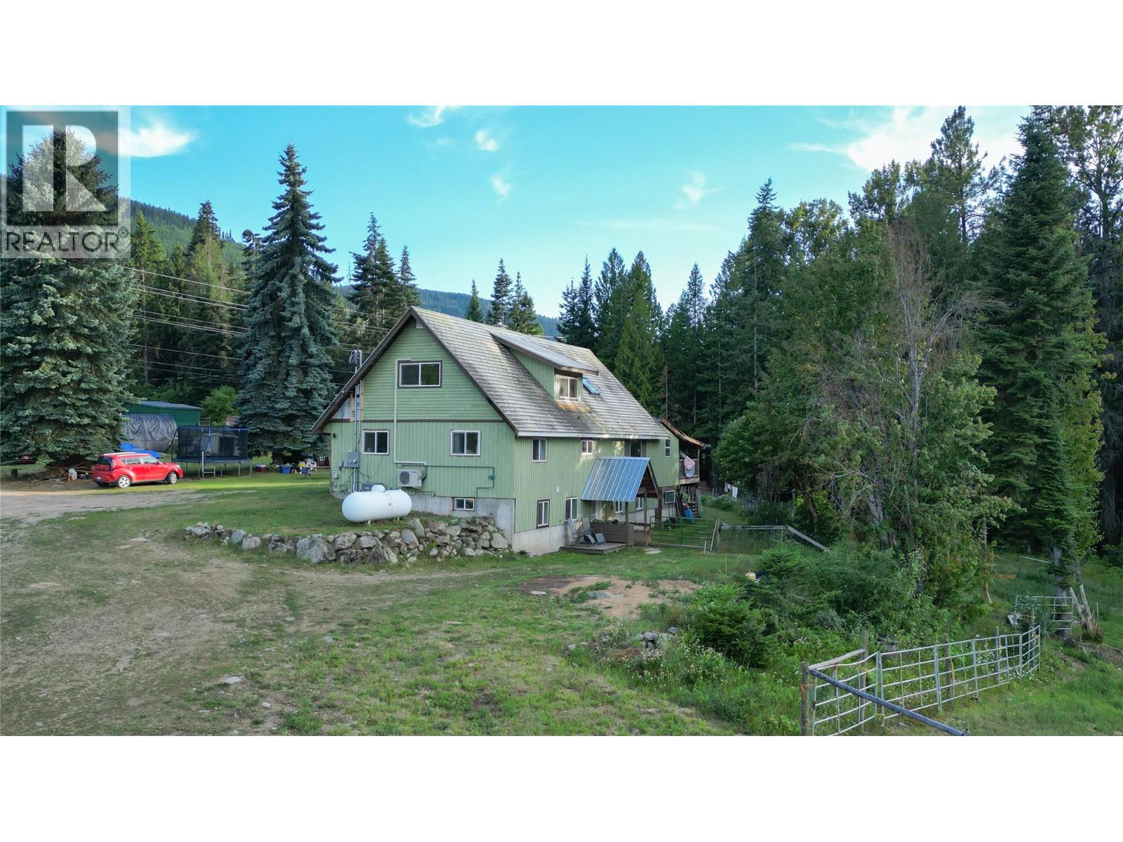 4161 Verigin Road, Nelson, British Columbia  V1L 6V9 - Photo 10 - 10375828