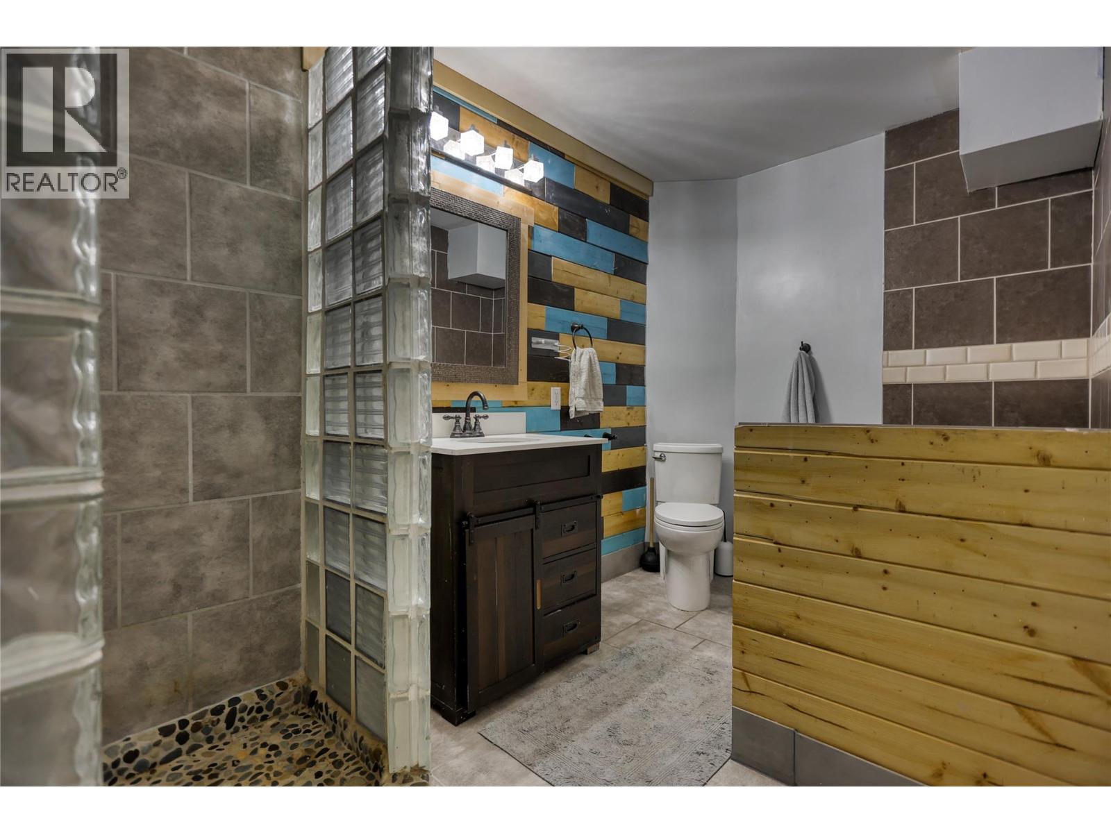 4161 Verigin Road, Nelson, British Columbia  V1L 6V9 - Photo 37 - 10375828