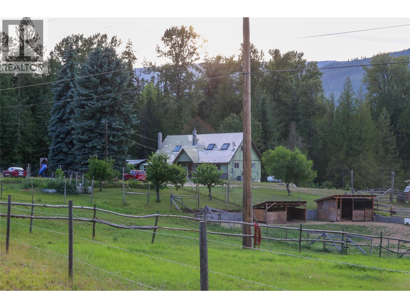 4161 Verigin Road, Nelson, British Columbia  V1L 6V9 - Photo 44 - 10375828