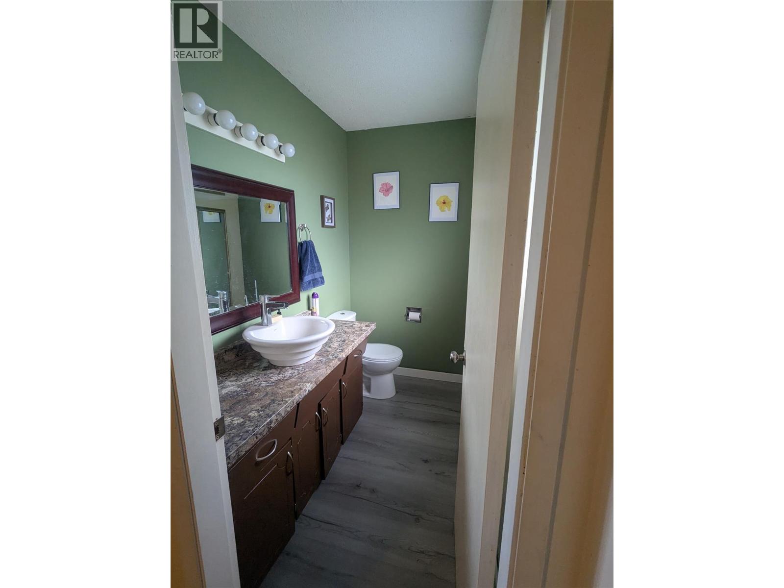 319 Larch Street, Chase, British Columbia  V0E 1M1 - Photo 12 - 10377370