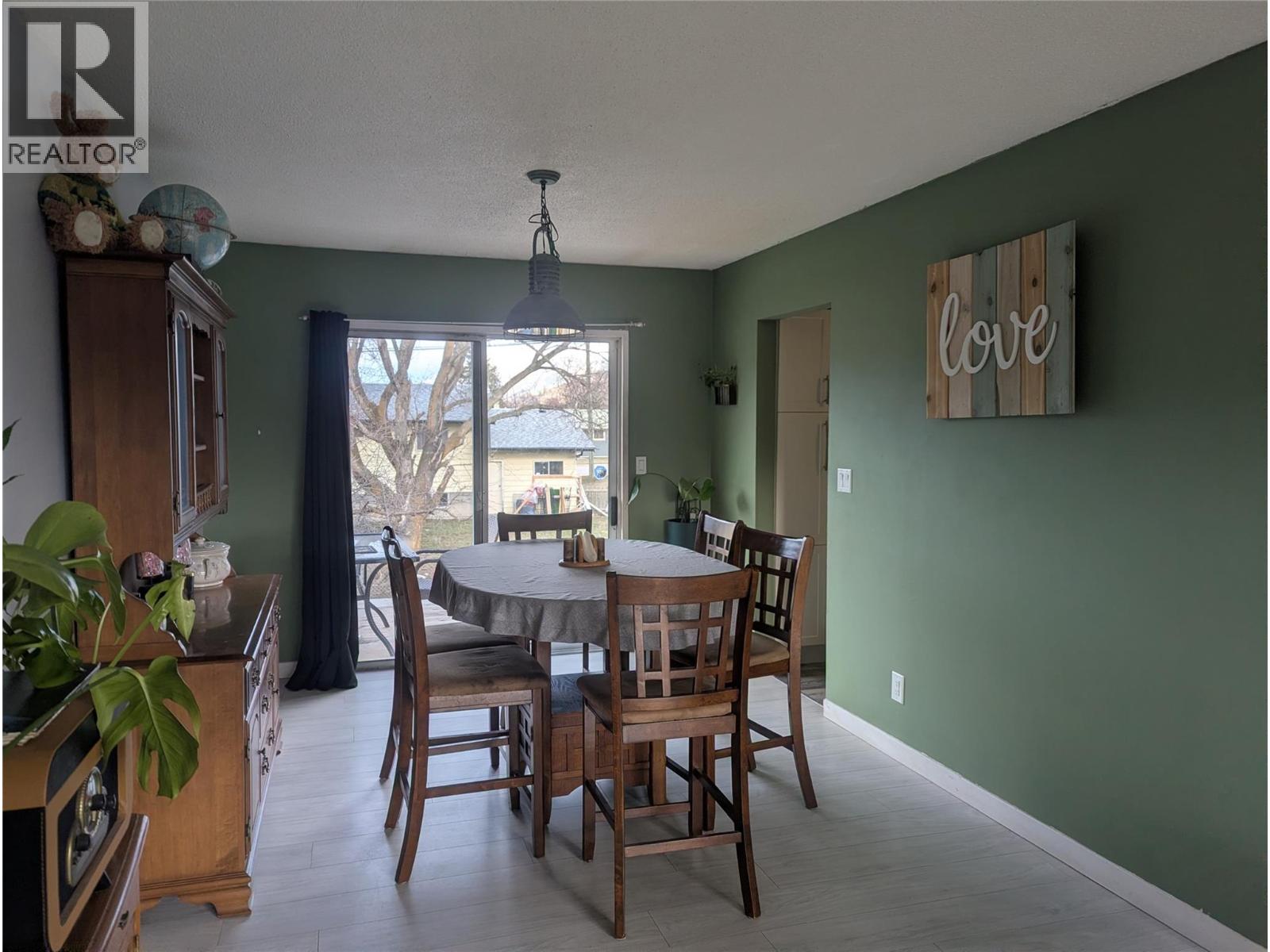 319 Larch Street, Chase, British Columbia  V0E 1M1 - Photo 8 - 10377370