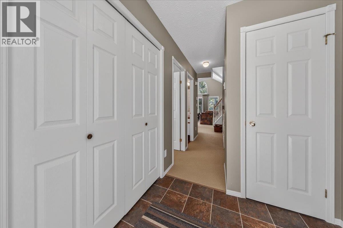 5155 Fairway Drive Unit# 504, Fairmont Hot Springs, British Columbia  V0B 1L1 - Photo 5 - 10376475