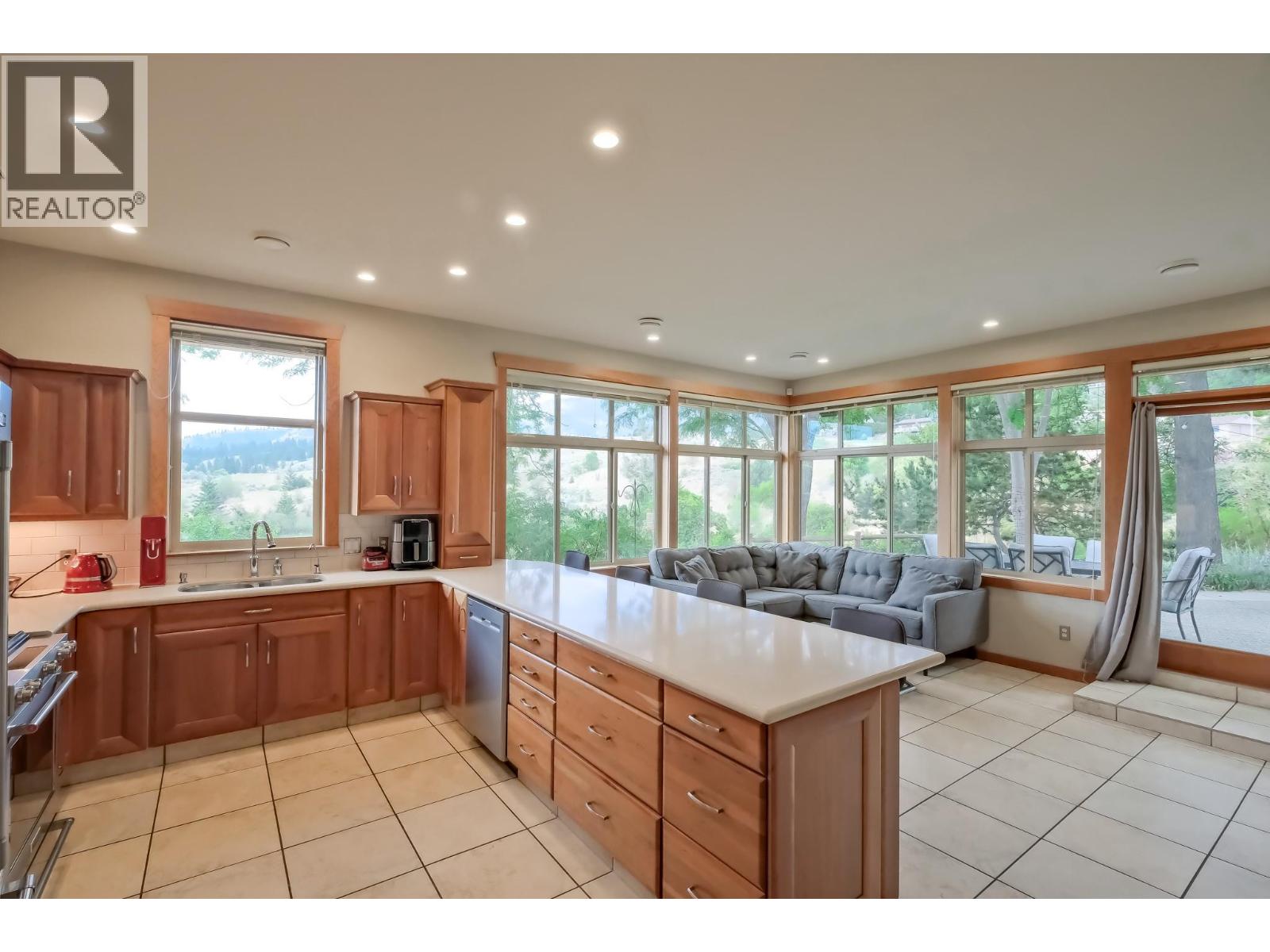 119 Sunglo Drive, Penticton, British Columbia  V2A 8X6 - Photo 22 - 10377391