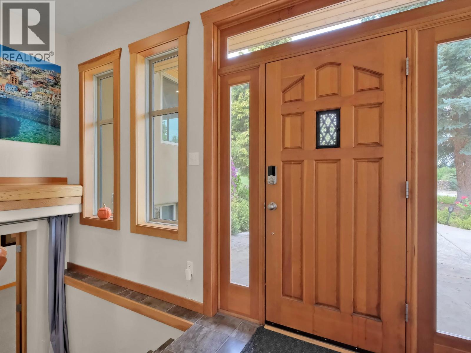 119 Sunglo Drive, Penticton, British Columbia  V2A 8X6 - Photo 3 - 10377391