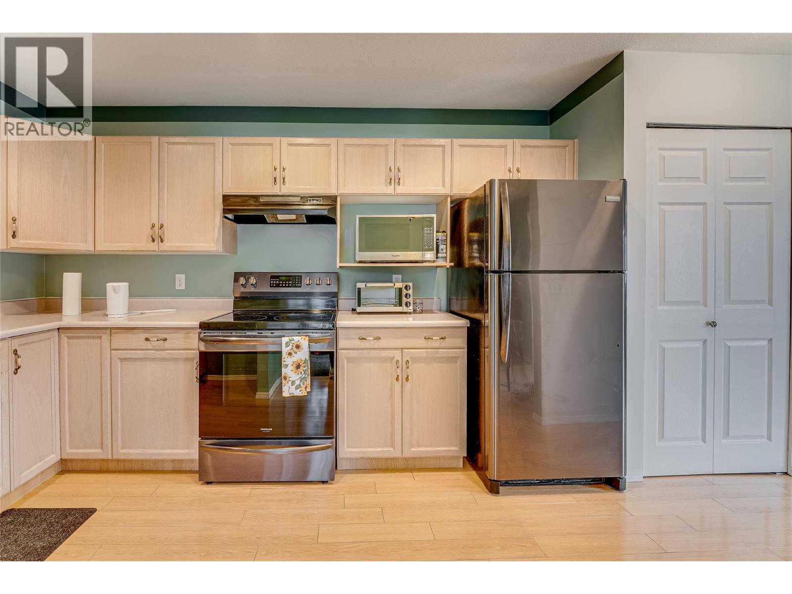 870 10 Street Sw Unit# 101, Salmon Arm, British Columbia  V1E 1L9 - Photo 13 - 10377235