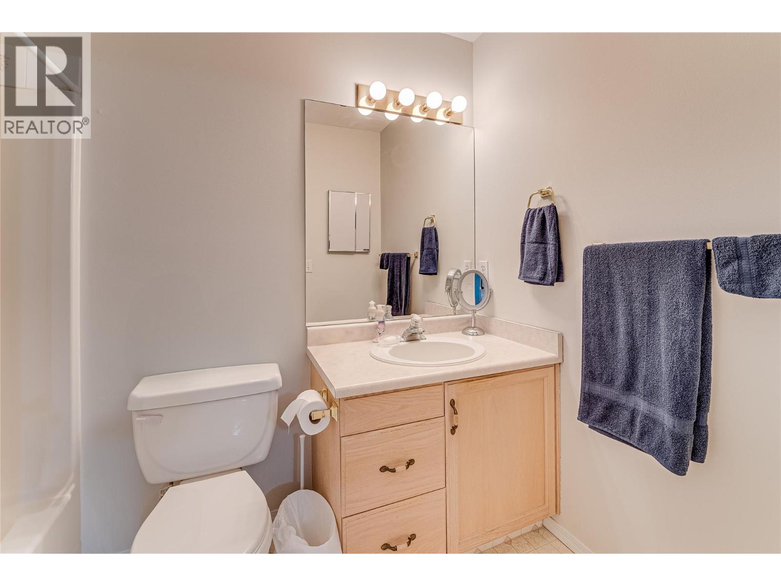 870 10 Street Sw Unit# 101, Salmon Arm, British Columbia  V1E 1L9 - Photo 16 - 10377235