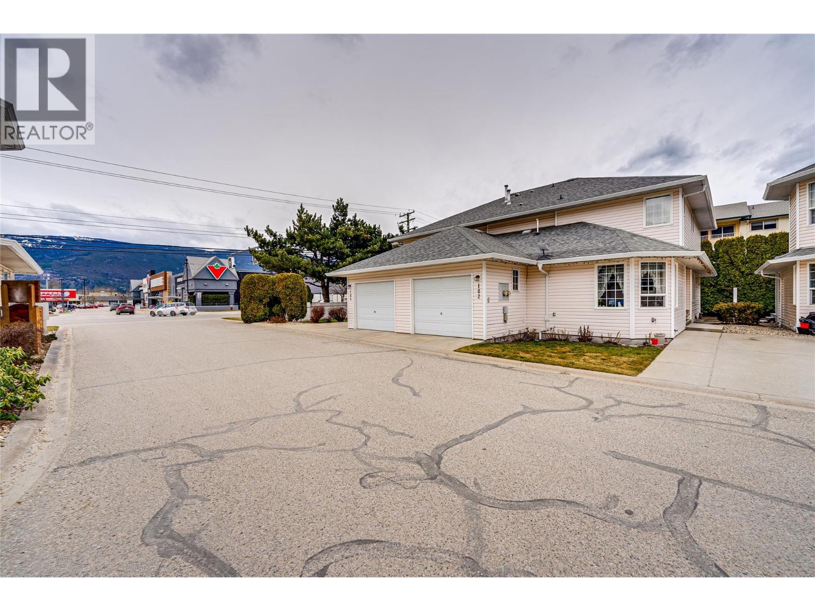 870 10 Street Sw Unit# 101, Salmon Arm, British Columbia  V1E 1L9 - Photo 36 - 10377235