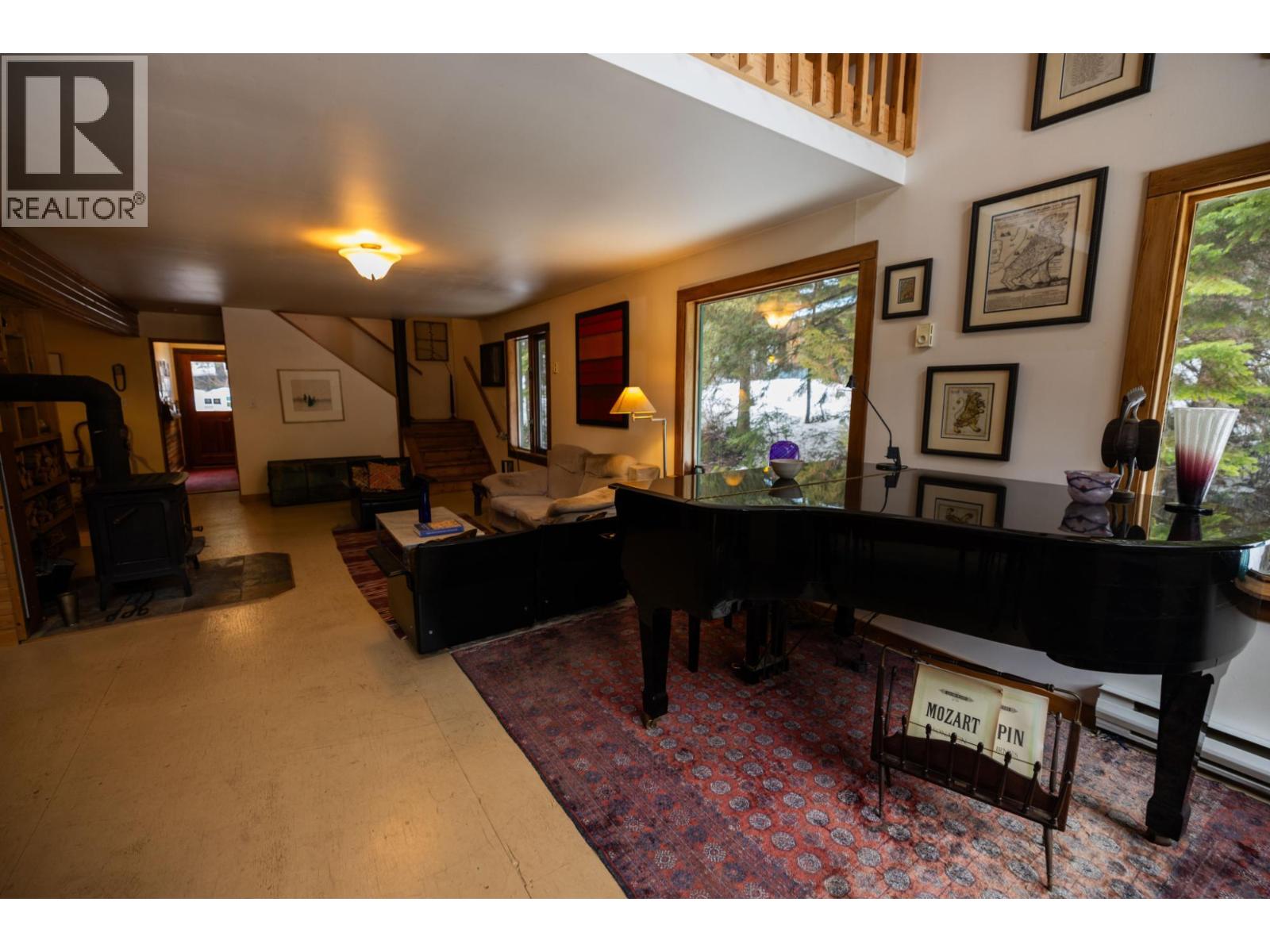 6225 Porto Rico Ymir Road, Ymir, British Columbia  V0G 2K0 - Photo 12 - 10377305
