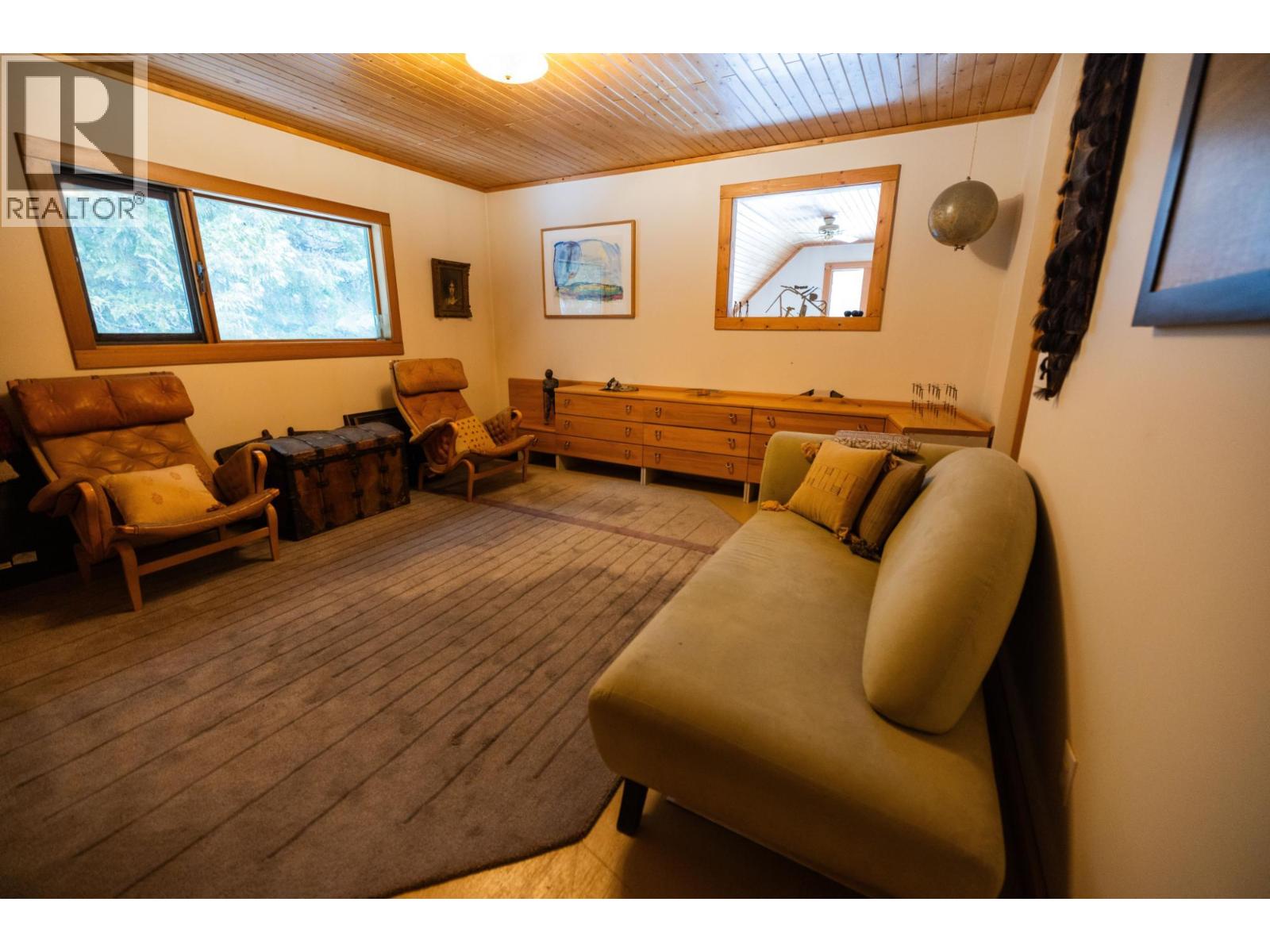 6225 Porto Rico Ymir Road, Ymir, British Columbia  V0G 2K0 - Photo 28 - 10377305
