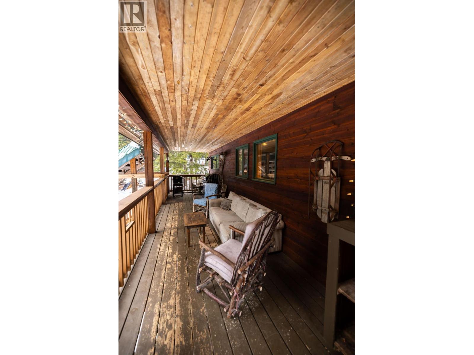 6225 Porto Rico Ymir Road, Ymir, British Columbia  V0G 2K0 - Photo 39 - 10377305