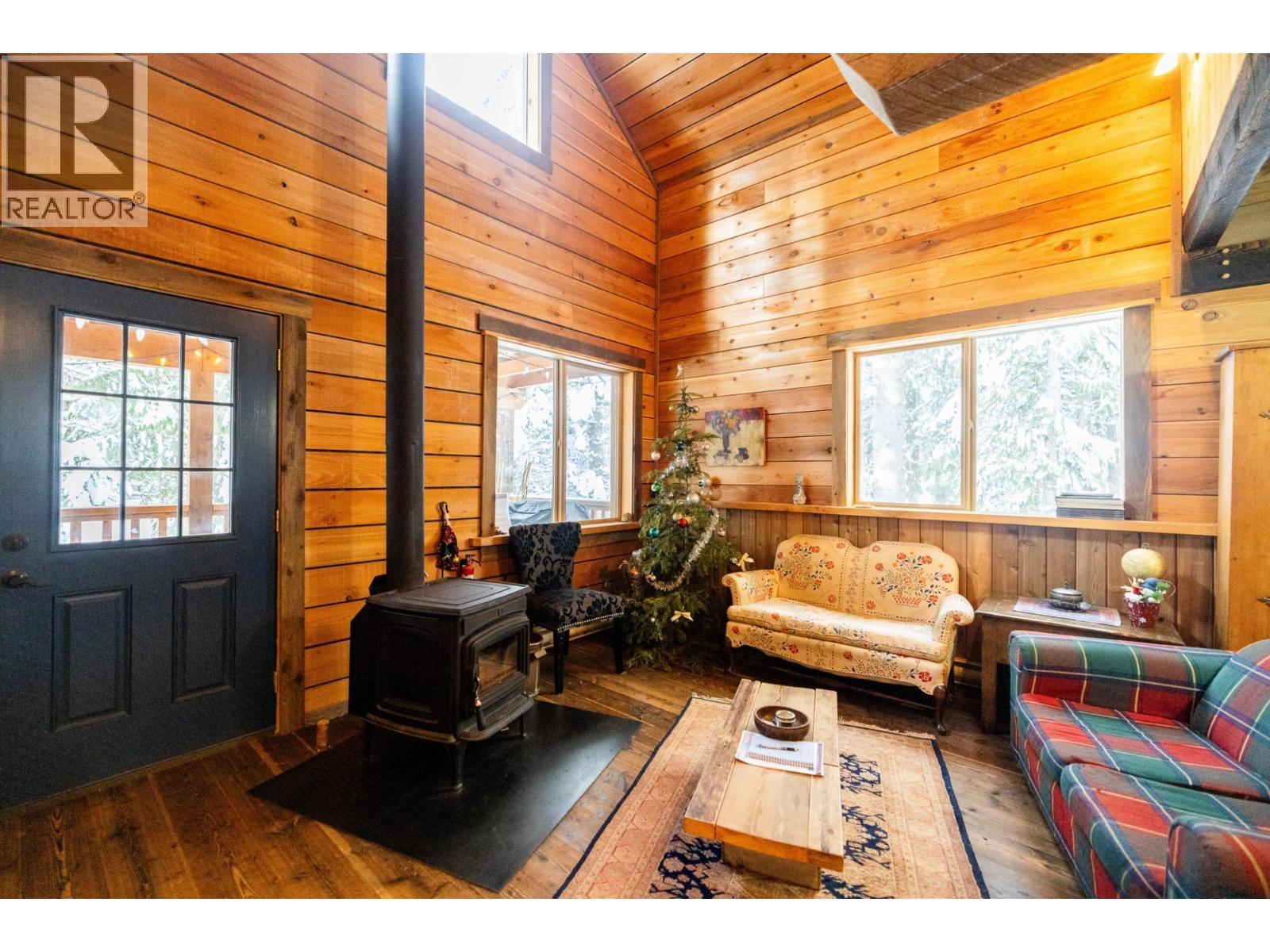 6225 Porto Rico Ymir Road, Ymir, British Columbia  V0G 2K0 - Photo 66 - 10377305