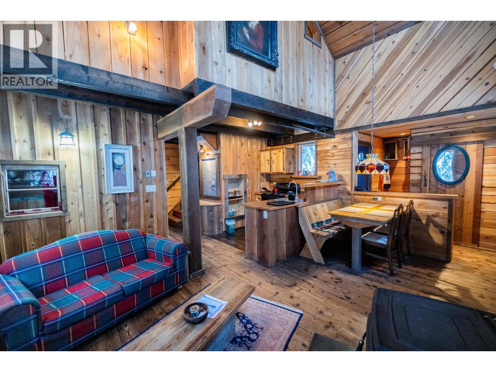 6225 Porto Rico Ymir Road, Ymir, British Columbia  V0G 2K0 - Photo 68 - 10377305