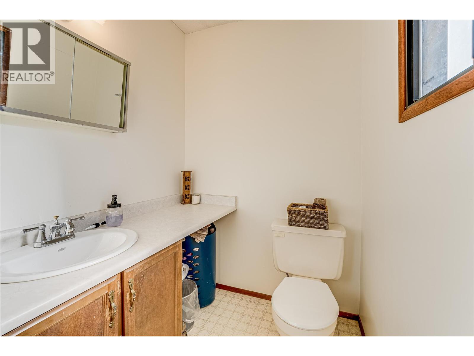 6312 Learmouth Road, Coldstream, British Columbia  V1B 3G3 - Photo 25 - 10377233