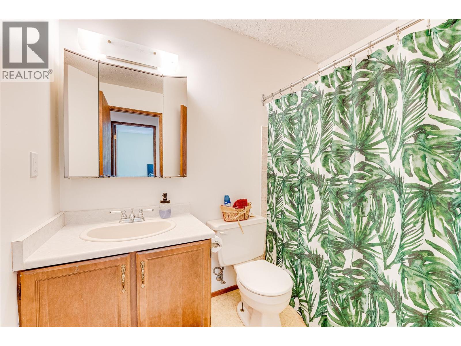 6312 Learmouth Road, Coldstream, British Columbia  V1B 3G3 - Photo 26 - 10377233