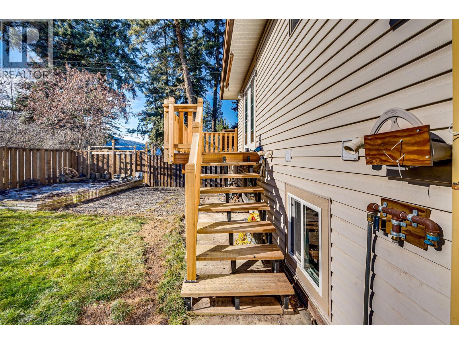 6312 Learmouth Road, Coldstream, British Columbia  V1B 3G3 - Photo 31 - 10377233