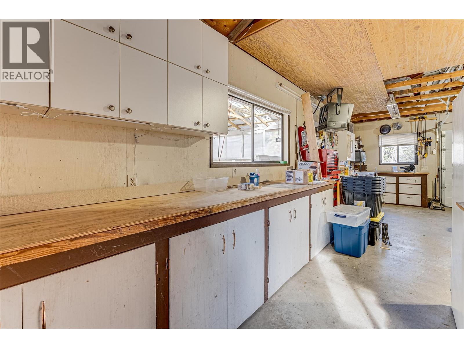 6312 Learmouth Road, Coldstream, British Columbia  V1B 3G3 - Photo 36 - 10377233