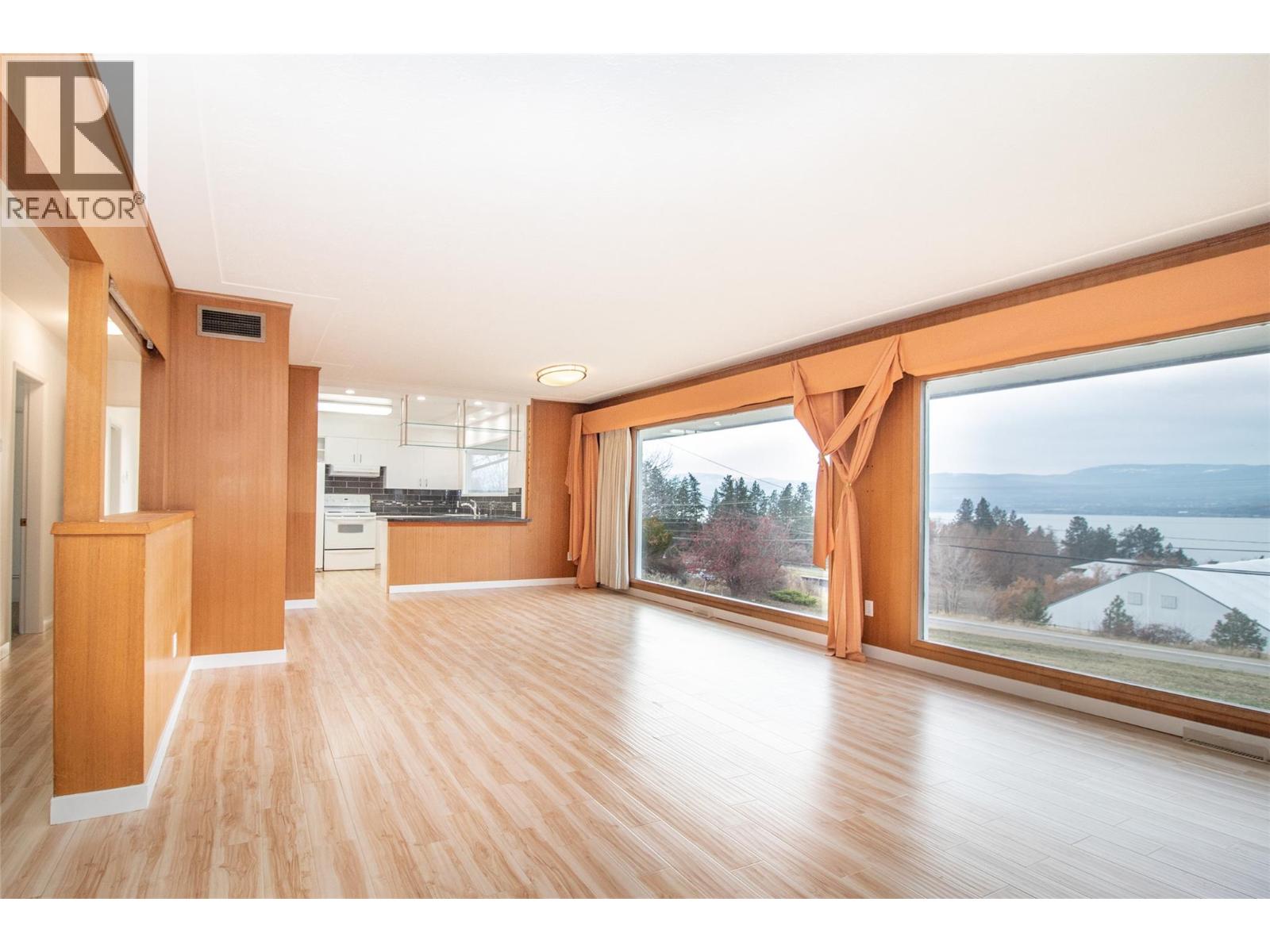 4829 Lakeshore Road, Kelowna, British Columbia  V1W 4H6 - Photo 19 - 10377092