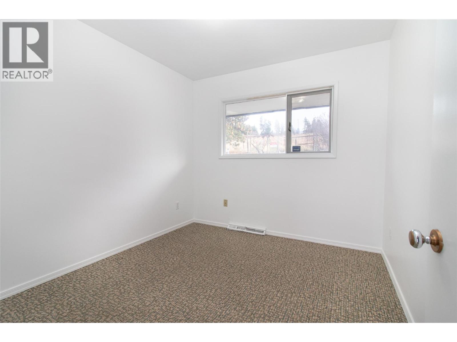 4829 Lakeshore Road, Kelowna, British Columbia  V1W 4H6 - Photo 30 - 10377092